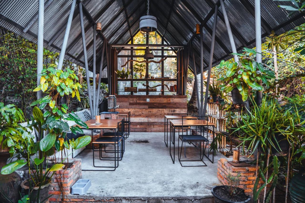 Warehouse Hostel タオ島 エクステリア 写真