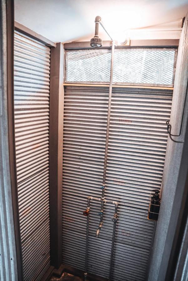 Warehouse Hostel タオ島 エクステリア 写真